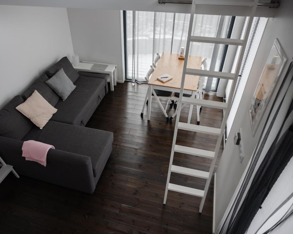Tinylodge Am Ellertshaeuser See Stadtlauringen Eksteriør billede